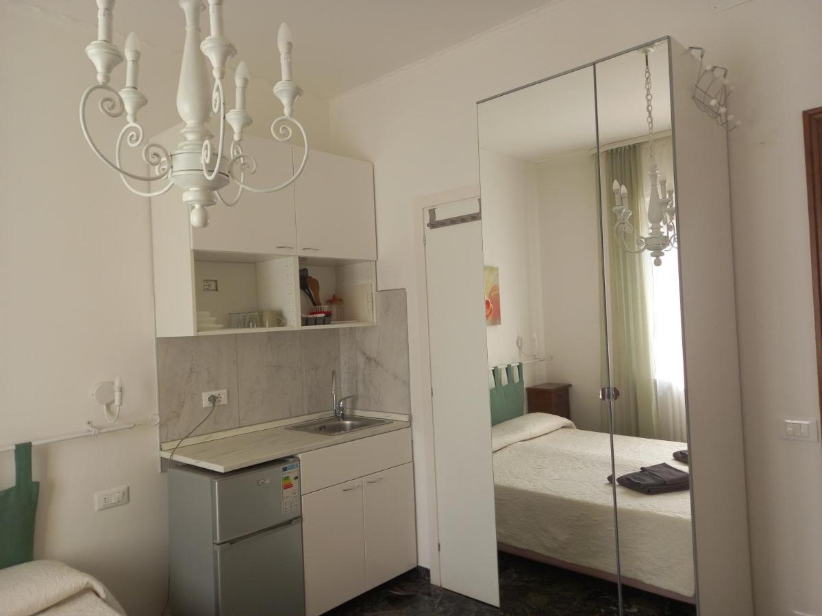 Minihouselarissa Diverona Gasthof *
